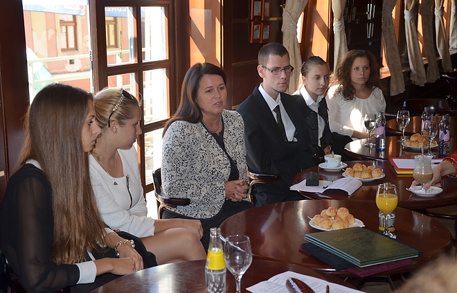 graciak_151002_fkcs_2.jpg