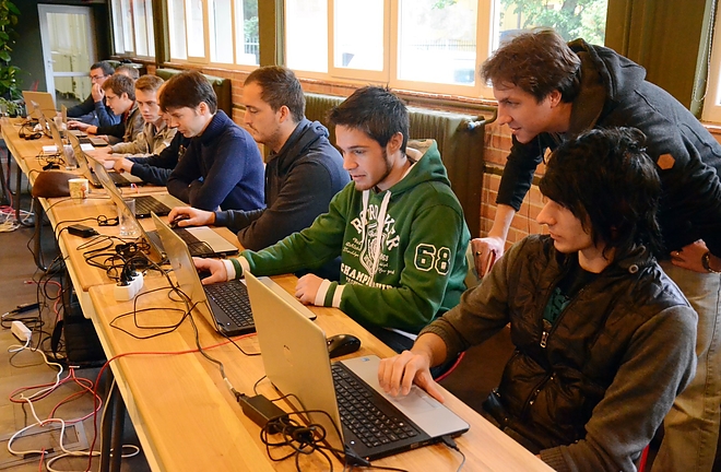 programozo_151012_fkcs_4.jpg