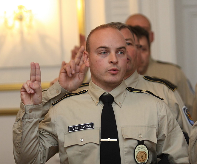 sheriff_esku_151026ml_18.jpg