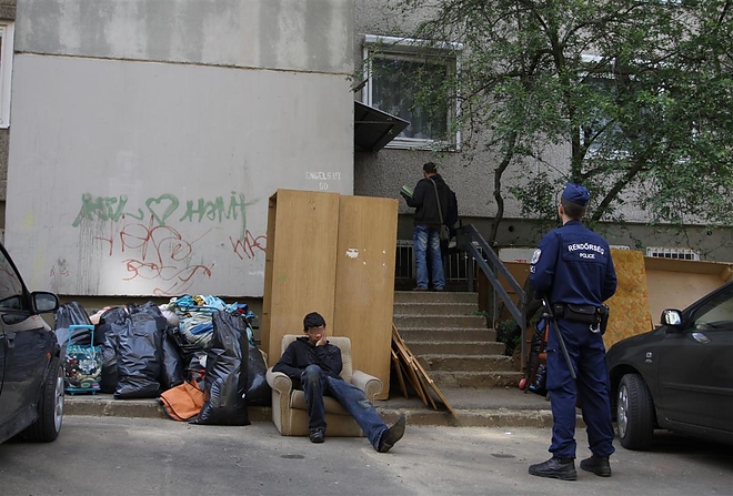 feszekrako3.jpg feszekrako3.jpg