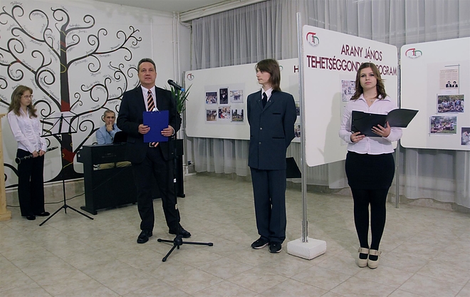 teleki_kollegium_151105u_ja_2.jpg teleki_kollegium_151105u_ja_2.jpg
