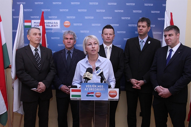 csobor_katalin_sajtaj_151210_ja_2.jpg csobor_katalin_sajtaj_151210_ja_2.jpg