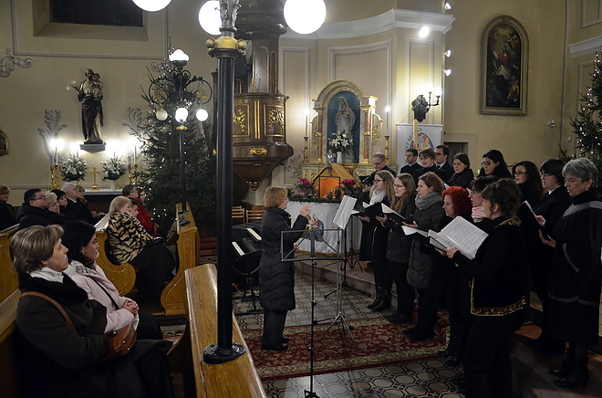 karacsonyi_koncert_151227_vcs_2.jpg