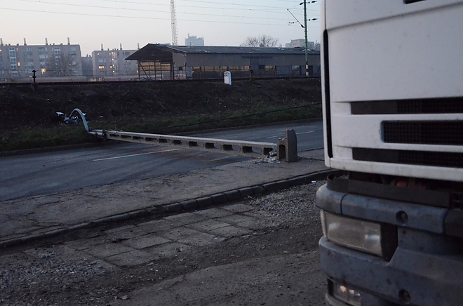 kidolt_villanyoszlopok_151216_fkcs_24.jpg