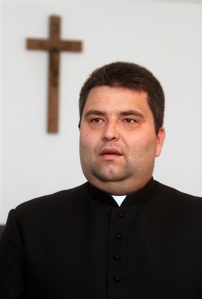 lipcsak_janos_151204_ja_4.jpg