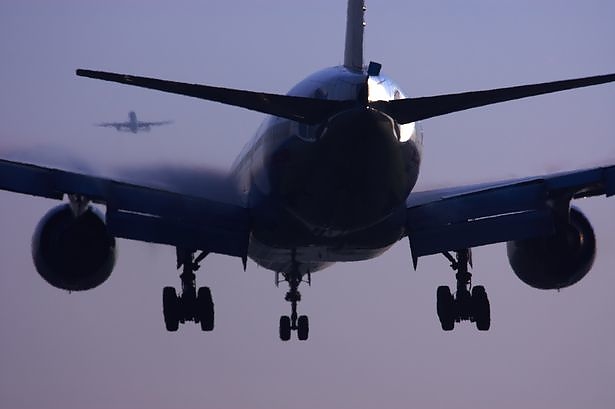 main-boeing-777.jpg