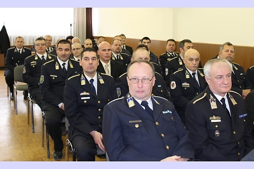 police_evertekelo3.jpg police_evertekelo3.jpg