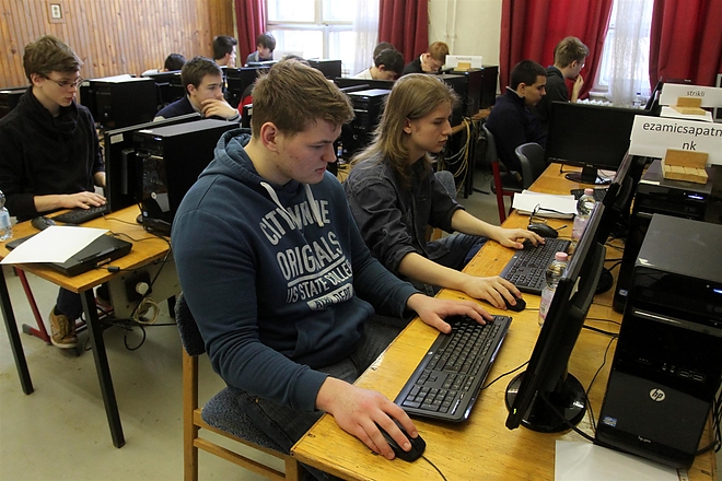 programozo_verseny_foldes_160220_ja_7.jpg programozo_verseny_foldes_160220_ja_7.jpg