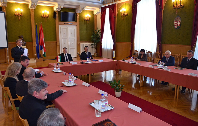 ukran_szerzodes_160226_vcs_12.jpg ukran_szerzodes_160226_vcs_12.jpg