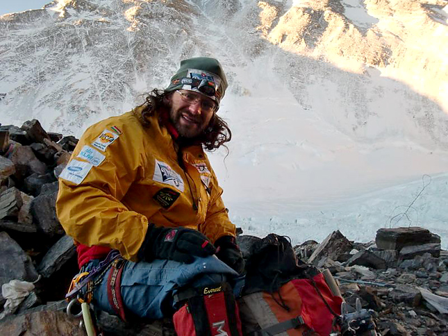 20120104-klein-david-mount-everestmaszas-oxigenpalack-nelkul13.jpg
