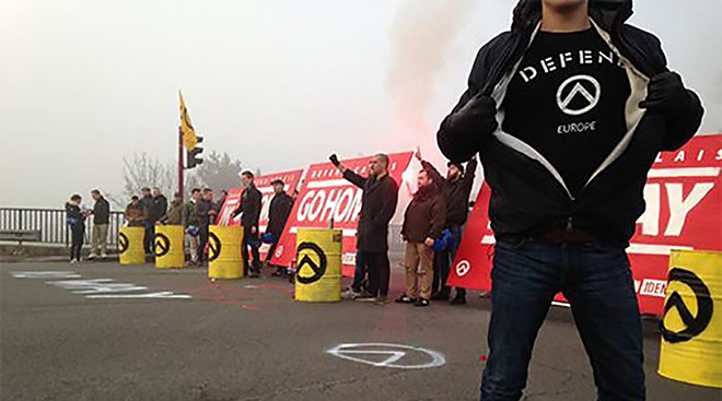 anti_migr_protest.jpg anti_migr_protest.jpg