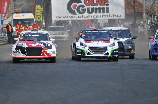 kiss_pal_tamas_peugeot.jpg kiss_pal_tamas_peugeot.jpg