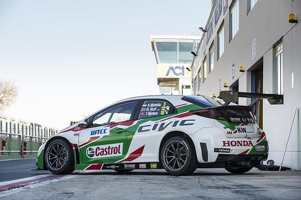 michelisz_honda_2016_1.jpg