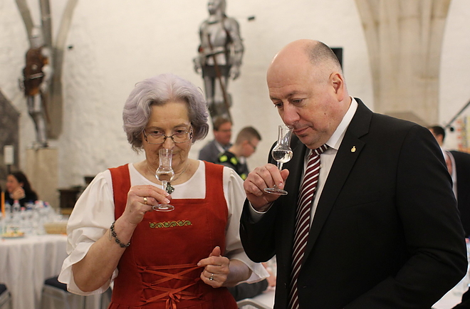 palinka_mustra_160304ml_25.jpg palinka_mustra_160304ml_25.jpg