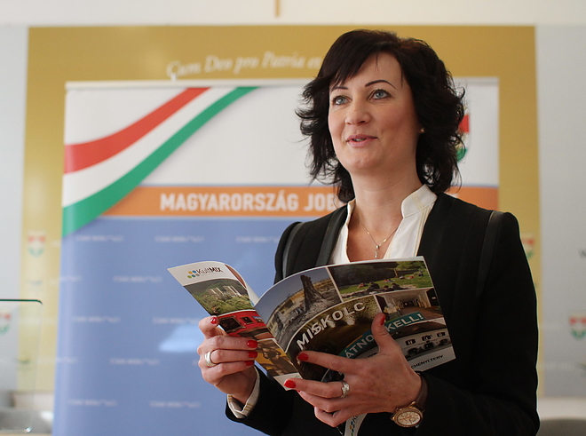 szecsenyi_marianna_160309ml.jpg