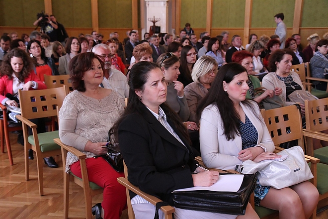foldugyi_konferencia_160506_ja_3.jpg foldugyi_konferencia_160506_ja_3.jpg