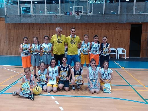 mvsi_vadmacskak_u12_gyermek.jpg mvsi_vadmacskak_u12_gyermek.jpg
