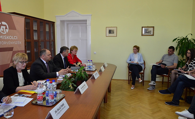 oszbiroi_ertekezlet_160520_vcs_05.jpg oszbiroi_ertekezlet_160520_vcs_05.jpg