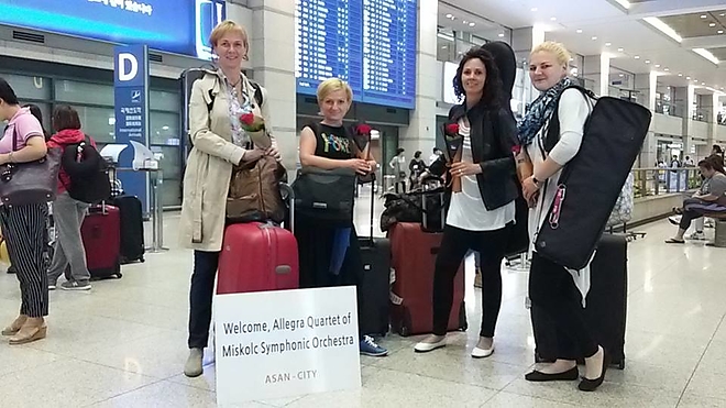 allegra3.jpg allegra3.jpg