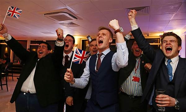 brexit_voters.jpg brexit_voters.jpg