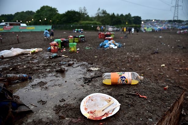 dec16-glastonbury-festival-2016-aftermath.jpg dec16-glastonbury-festival-2016-aftermath.jpg
