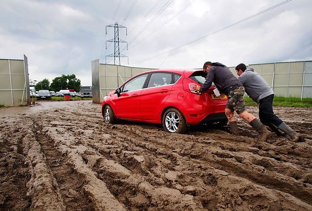 glastonbury-final-day_2.jpg glastonbury-final-day_2.jpg