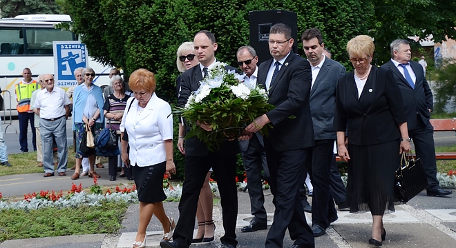 osszetartozas_160604_fkcs_16.jpg