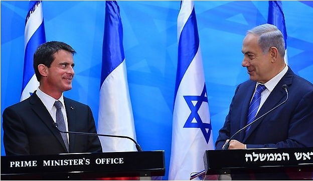 maneul_valls_phone_iz.jpg maneul_valls_phone_iz.jpg