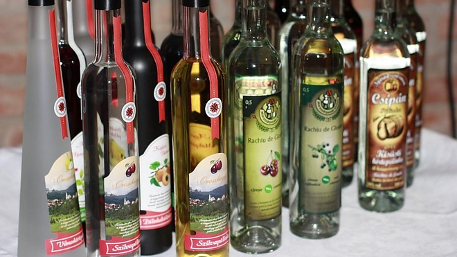palinka.jpg palinka.jpg