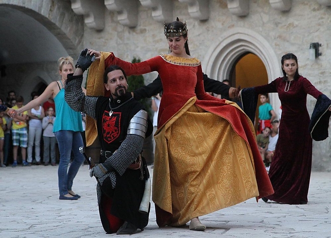 diosgyori_var_velencei_beke2.jpg diosgyori_var_velencei_beke2.jpg