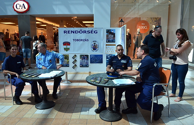 toborzas_160902_vcs_07.jpg