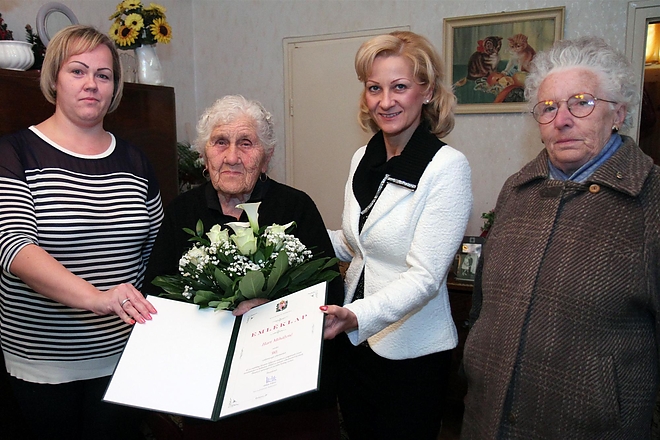 90eves_neni_161014_ja_4.jpg