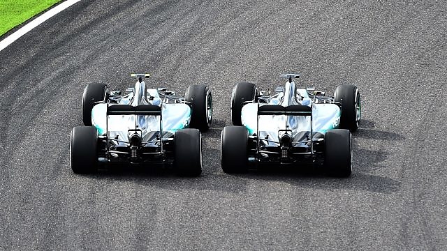 mercedes_japan.jpg mercedes_japan.jpg