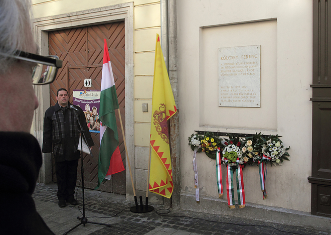 kolcsey_koszoruzas_100120ml_36.jpg kolcsey_koszoruzas_100120ml_36.jpg