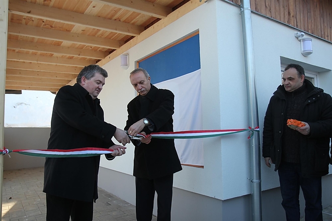 szimbiozis_avato_170127_ja_12.jpg