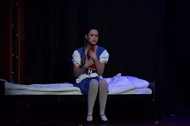 edes_anna_170225_vcs_08.jpg edes_anna_170225_vcs_08.jpg