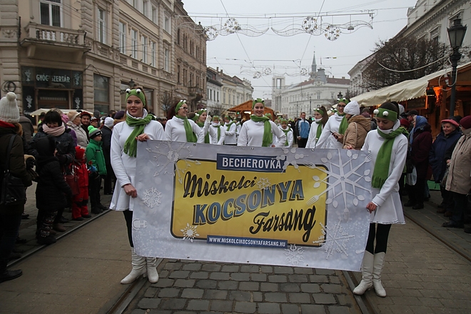 kocsonyafarsang_felvonulas kocsonyafarsang_felvonulas