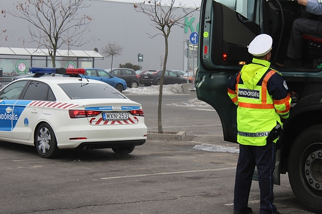 tispol3_20170215.jpg
