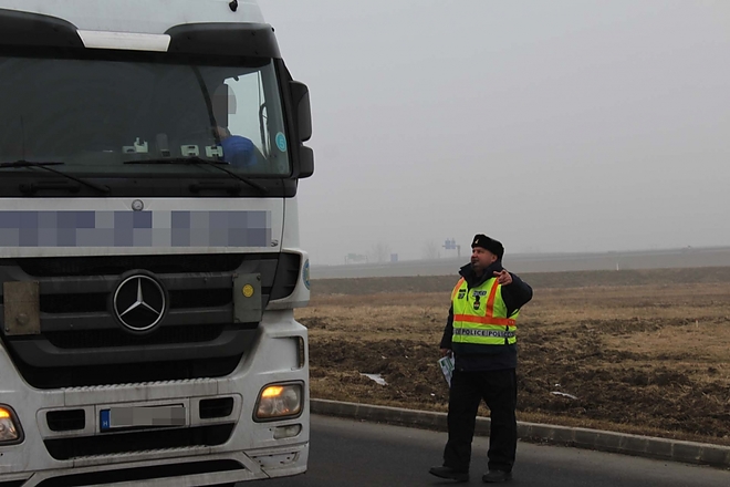 tispol_20170215.jpg