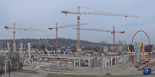 dvtk_stadion_tartooszlop.jpg dvtk_stadion_tartooszlop.jpg