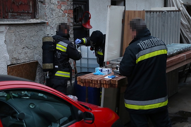 kabitoszerlabor_budapesten5.jpg kabitoszerlabor_budapesten5.jpg