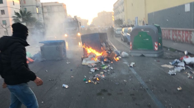 napoly_riot2.jpg
