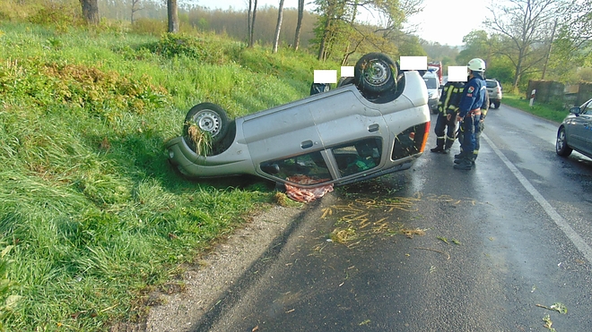 baleset_fejre_allt_suzuki_police.jpg baleset_fejre_allt_suzuki_police.jpg