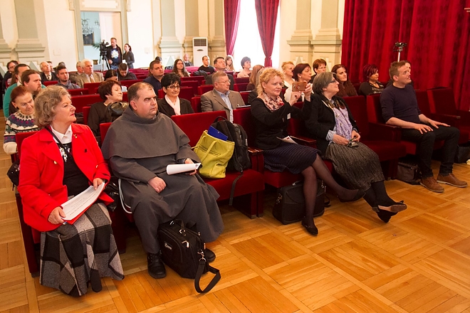 mab_tortenelmi_egyhaz_170420_10.jpg