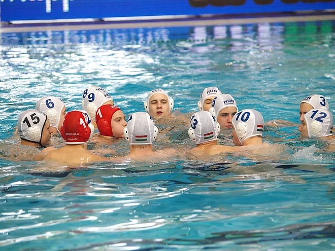mento_kupa_magyar_valogatott_waterpolo_170414.jpg