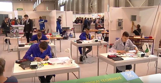 szakmasztar3.jpg szakmasztar3.jpg