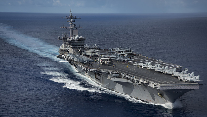 uss_carl_vinson_hadihajo.jpg uss_carl_vinson_hadihajo.jpg