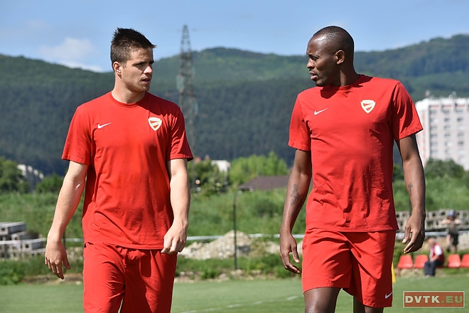 dvtk_edzes_novothny_mevongou_170525.jpg