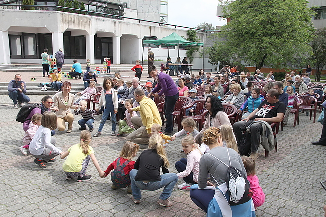 konyvtari_majalis3_170513_bl.jpg