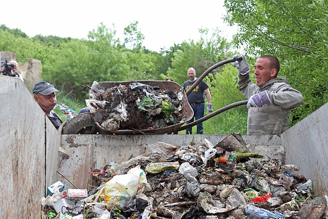lyuko_szemetszedes_170516_ja_15.jpg